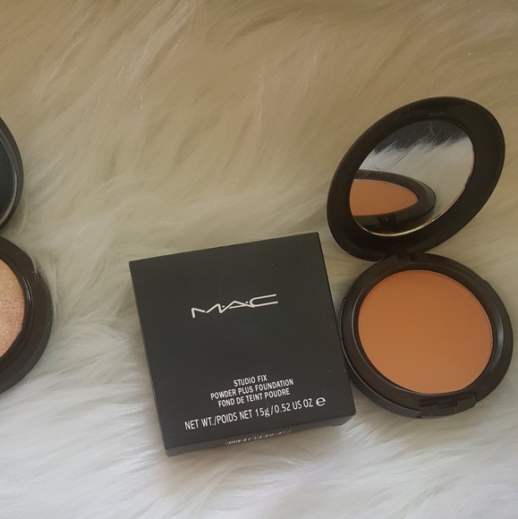 Powder Plus Foundation - Picture 2 of 2